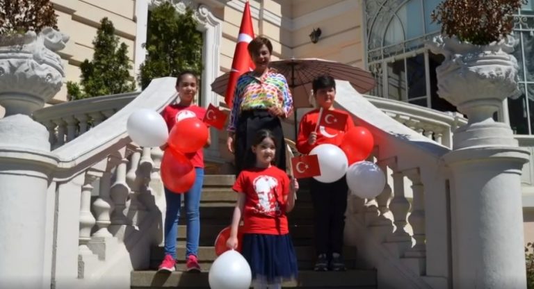 Atatürk’ün Sofya’daki çalışma evinde tören
