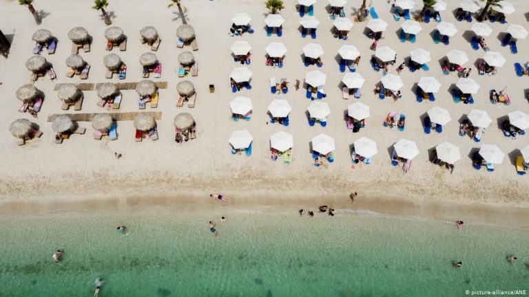 Almanya’dan birlik ülkelerine seyahat serbestisi