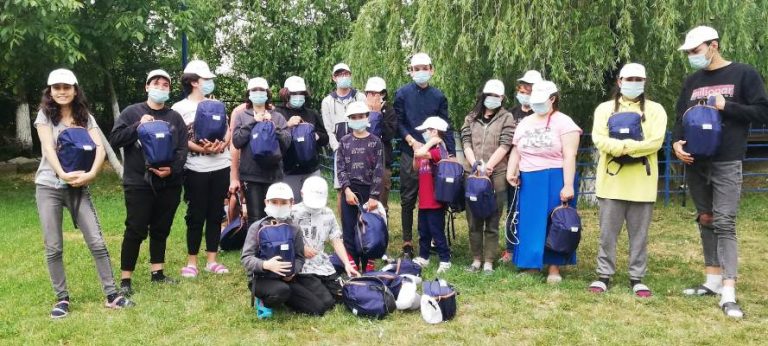 TİKA, kimsesiz çocukları sevindirdi