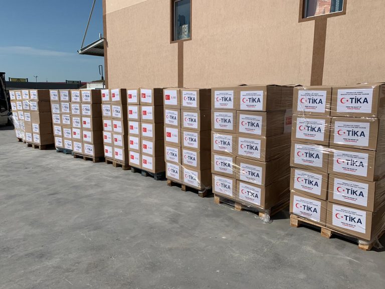 TİKA’dan Romanya’da gıda ve hijyen desteği