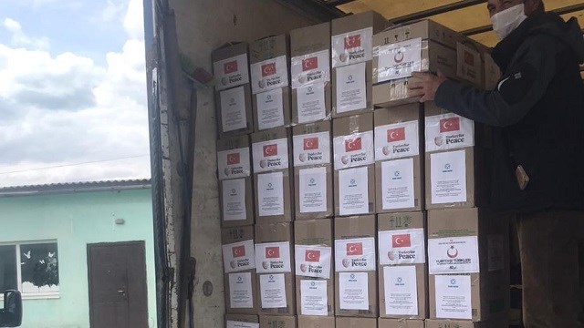 YTB’den Ukrayna’daki Ahıska ve Kırım Türklerine yardım