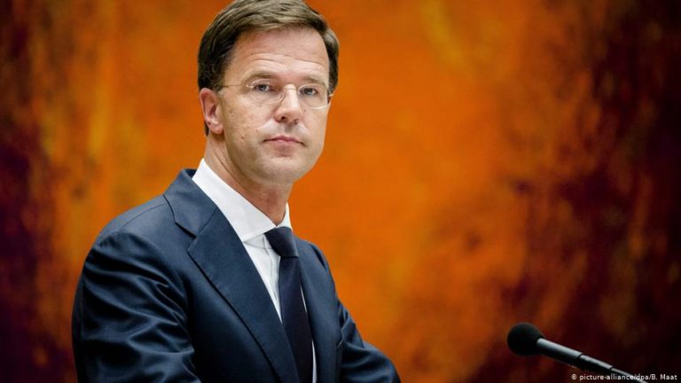 Başbakan yasaktan dolayı annesini ölüm öncesi görmeye gidemedi