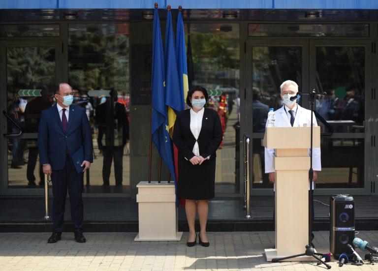 Kardeş ülke dayanışması