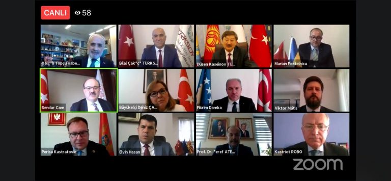 TÜRKSOY-Balkanlar kitabı tanıtımına yoğun ilgi