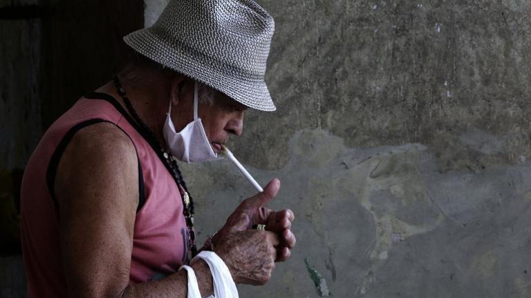 Tütün devinden Rumen Kızıl Haçı’na 1 milyon dolar bağış