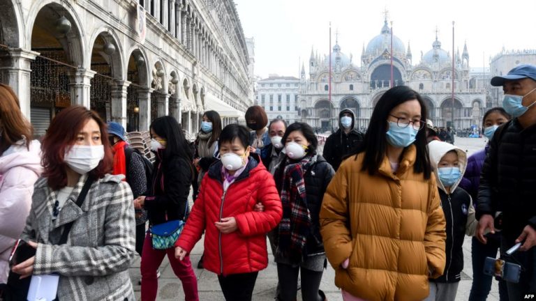 Yunanistan’da 4 Rumen’in daha testi pozitif çıktı