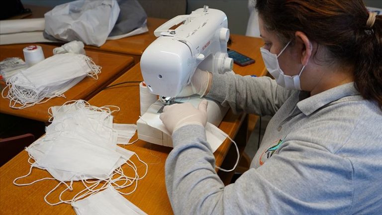 Romanya’ya 8,6 milyon dolarlık maske sattık