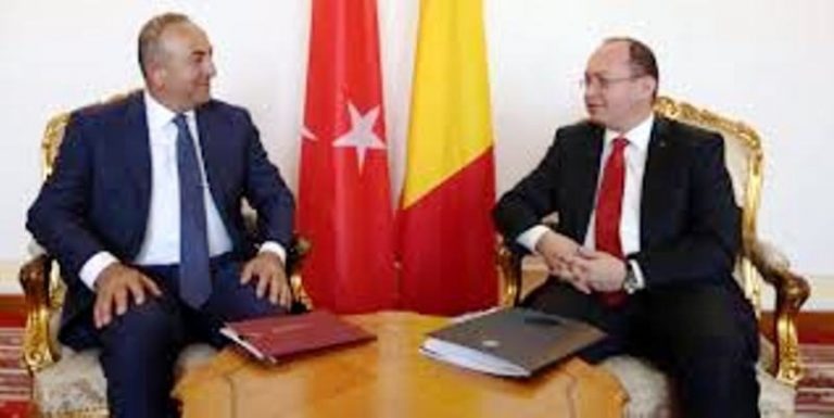 Çavuşoğlu, Aurescu ile görüştü