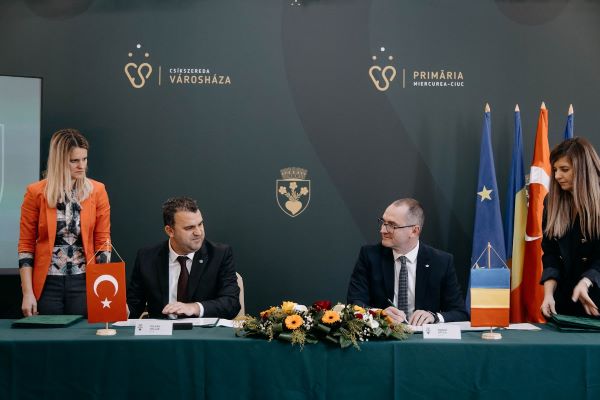 308 yıllık tarihi ilişki kentleri “kardeş” yaptı