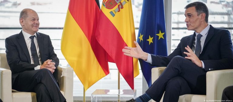 AB’de yeni boru hattı çatlağı