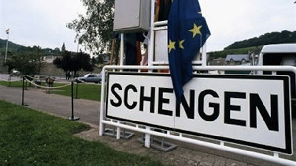 AK Romanya’nın Schengen’e kabul edilmesi çağrısını yineledi