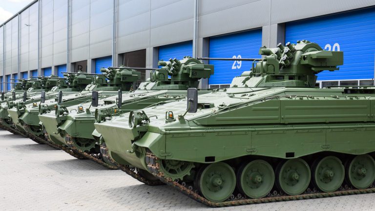 Alman şirketi Romanya’da tank bakım merkezi kurdu