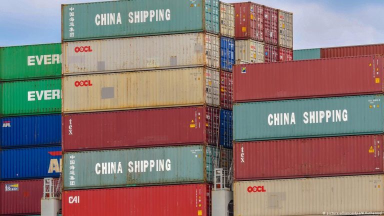 Almanya Hamburg limanı Çin’e satıyor