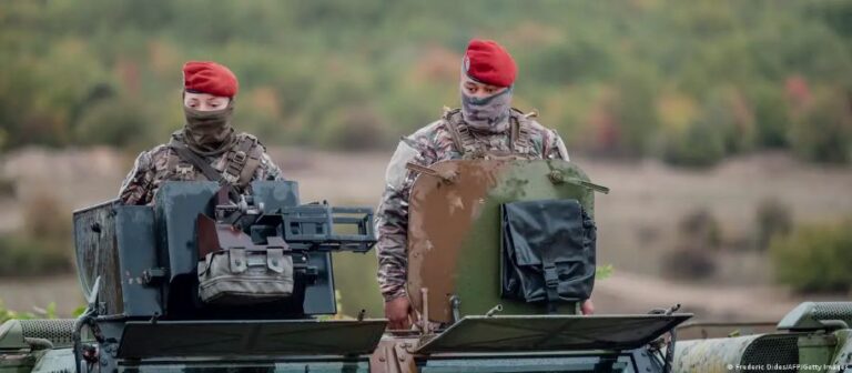 Almanya ve Fransa’da gönüllü askerlik dönemi başladı