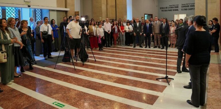 Anadolu ve Transilvanya Türk Halıları Bükreş’te Sanatseverlerle Buluştu!