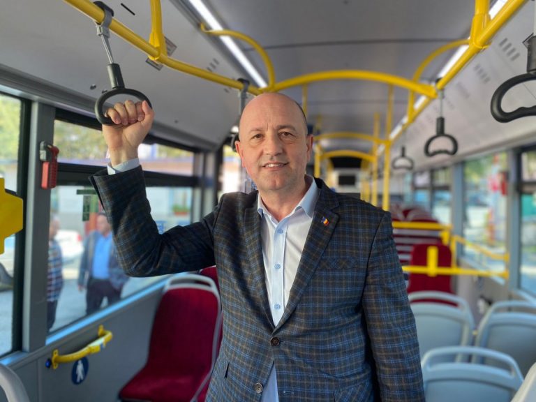 Arad’da, Türk otobüsleri sefere başladı