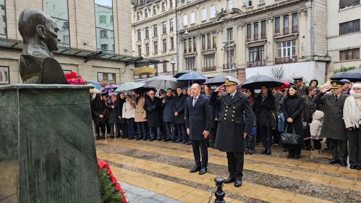 Atatürk’ü saygı ve özlemle andık