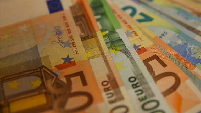 Avro Bölgesinde kamu borcunun GSYH’ye oranı yüzde 89,9 oldu