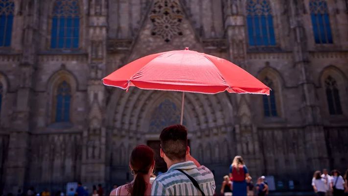 Avrupa’da yaz uzuyor