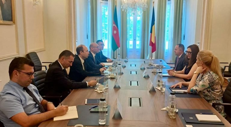 Azerbaycan Dışişleri Bakan Yardımcısı Rzayev’in Bükreş temasları