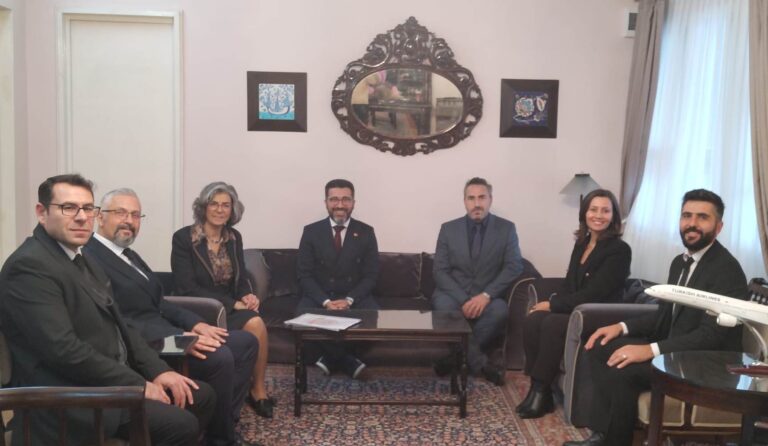 Başkonsolos, Kemal Atatürk Ulusal Koleji heyetini kabul etti