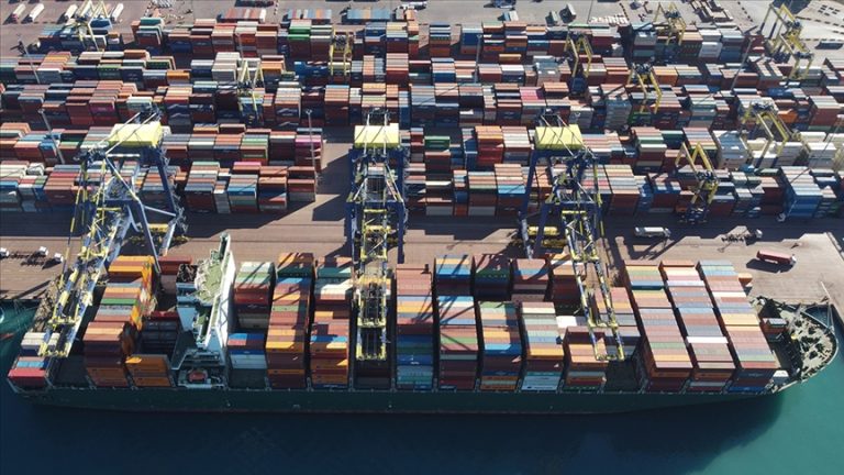 Batı Akdeniz’den yılın ilk ayında yaklaşık 218 milyon dolarlık ihracat
