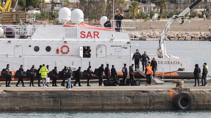 Beş AB ülkesi göçmenleri birlik dışındaki merkezlere göndermeye hazırlanıyor