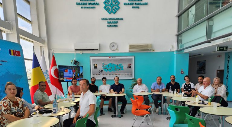 Bükreş Maarif Okulu’nda bayramlaşma