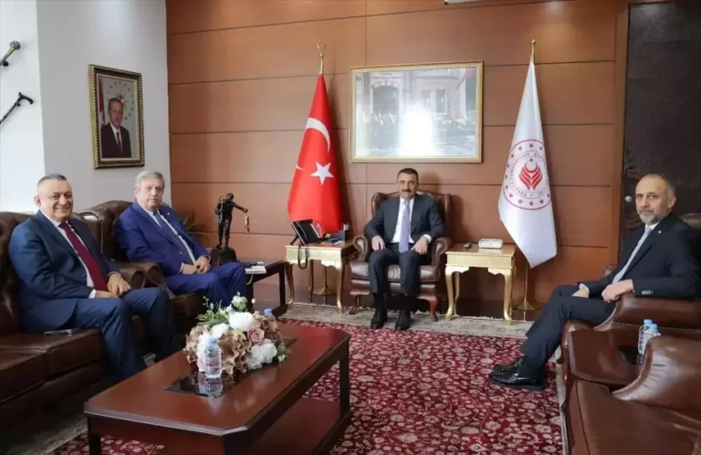 Bükreş Ticaret ve Sanayi Odası Başkanı Zonguldak Valisi’ni ziyaret etti
