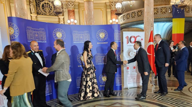 Cumhuriyet Konseri ve Resepsiyonundan kareler