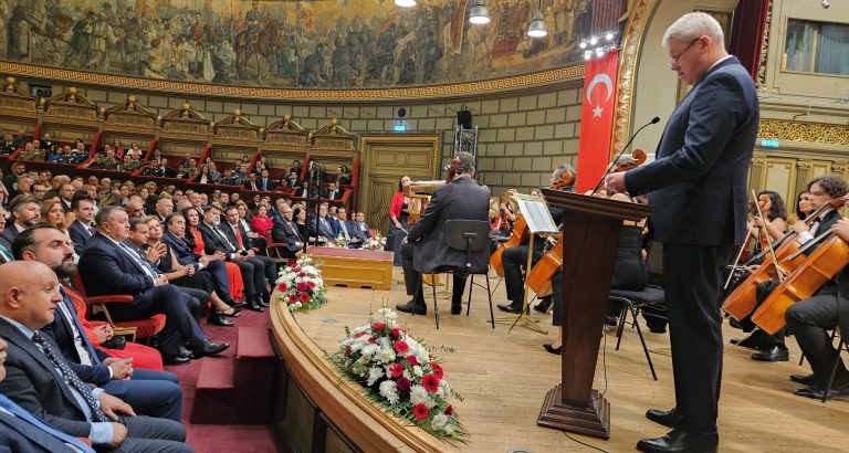 Bükreş’te Cumhuriyet Konseri