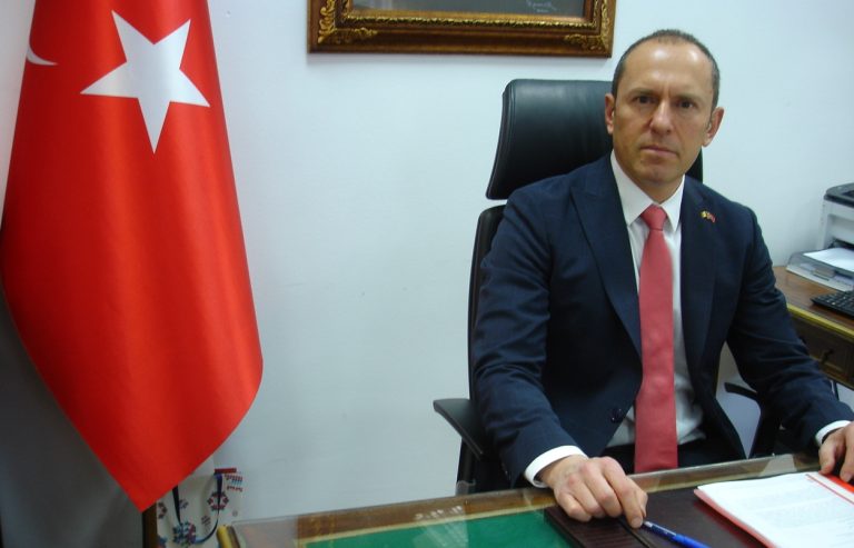 Büyükelçi Altan: Sizlerle gurur duyuyorum