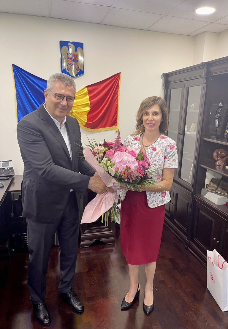 Büyükelçi Aramaz, Voluntari Belediye Başkanı ziyaret etti