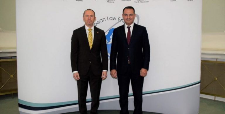 Büyükelçi Altan SELEC’i ziyaret etti