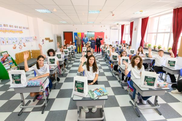 Büyükelçi Altan ‘Tercihim Türkçe’ öğretim yılı açılış töreninde konuştu