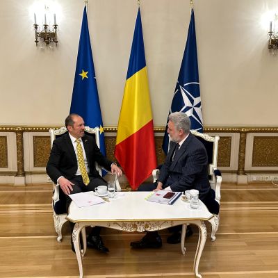 Büyükelçi Altan Cumhurbaşkanlığı Danışmanı ile görüştü