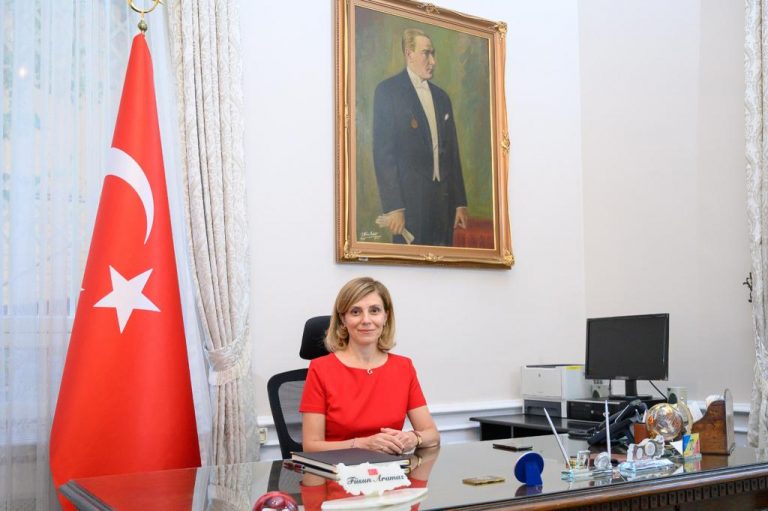 Büyükelçi Aramaz, bayram mesajı yayınladı