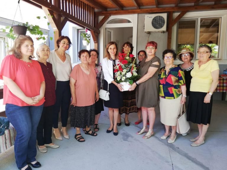 Büyükelçi Aramaz, Tulça’da soydaşlarla bayramlaştı