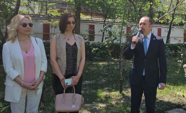 Büyükelçilikte Bayramlaşma Töreni