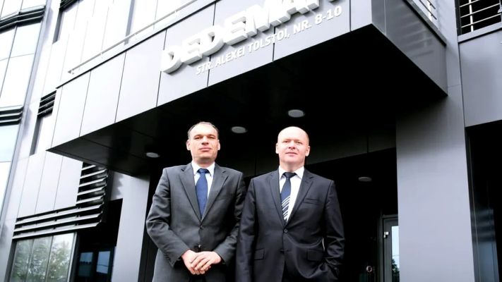 Carrefour Romania, Pavel kardeşlere geçti