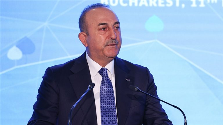 Çavuşoğlu basın toplantısı düzenledi