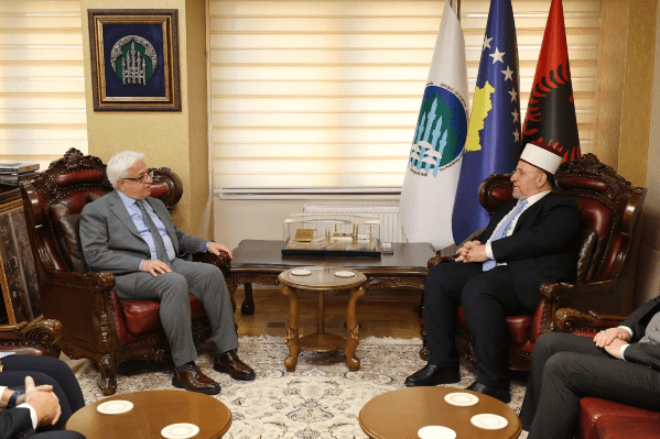 Çevik, Kosova Müftüsü Tërnava ile görüştü