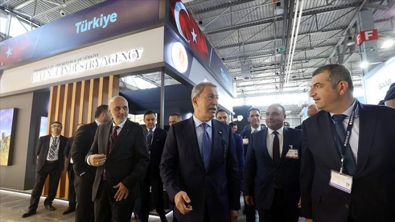 Dört ülkenin savunma bakanları Varşova’da buluştu