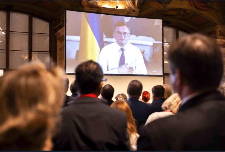 Ukrayna Dışişleri Bakanı: Rus İnsansız Hava Araçları Romanya’ya Düştü