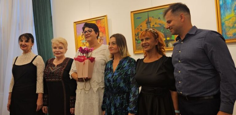 Elena Mantu, Bükreş’te kitabını tanıttı