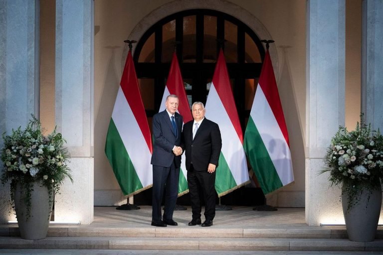 Erdoğan’ın Macaristan’a Bir Günlük Ziyareti