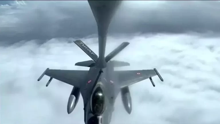 F-16 ve KC-135R uçaklarımız Romanya’da eğitim faaliyetine katıldı