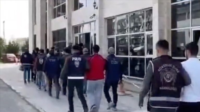 FETÖ’ye ‘Kıskaç’ operasyonu