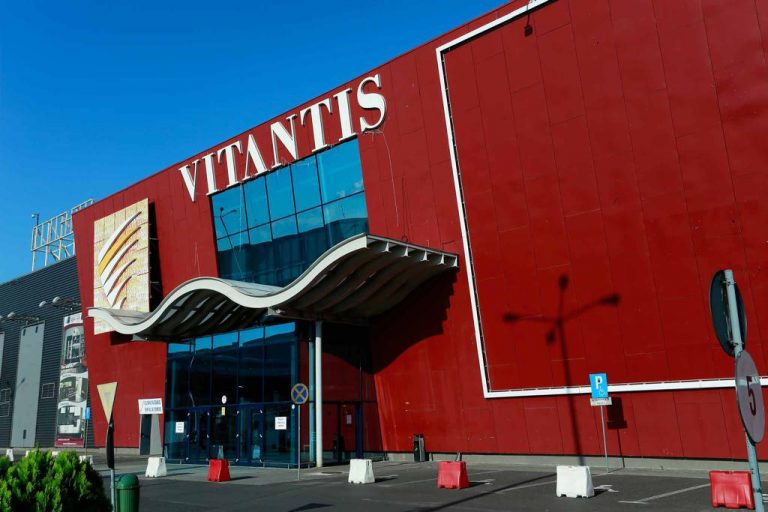 İşadamı Süsli, Vitantis Alışveriş Merkezini satın aldı