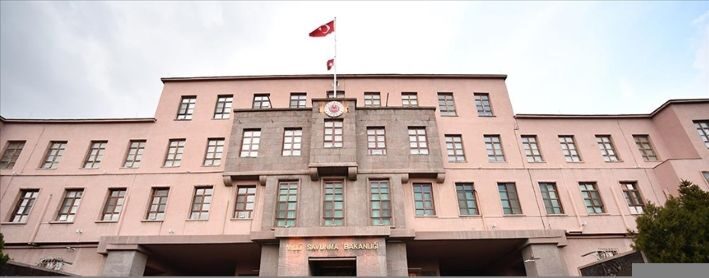 Karadeniz’de kontrolden çıktığı tespit edilen İHA düşürüldü